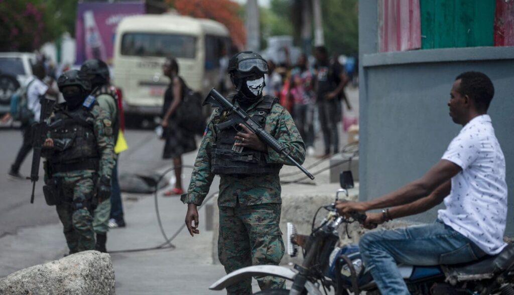 Haitianos a favor y en contra de un despliegue de tropas en Haití