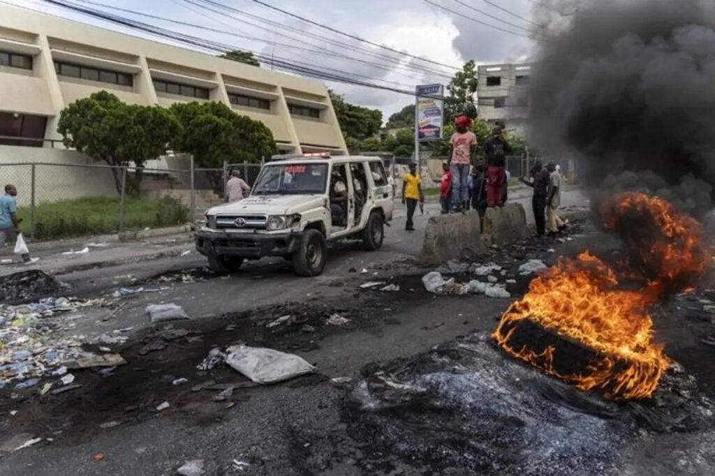 Prensa en Haití sigue siendo blanco de asesinatos, secuestros y ataques, afirma la SIP
