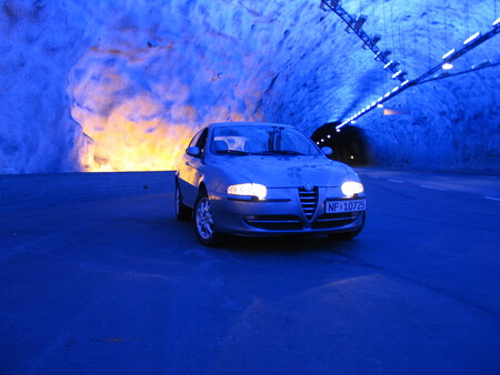 Alfa Romeo 147 Tunnel