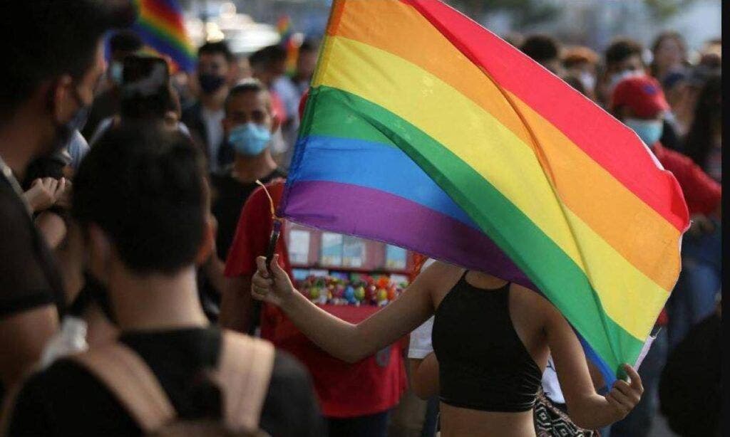 Vaticano aclara que la bendición de parejas homosexuales no será litúrgica
