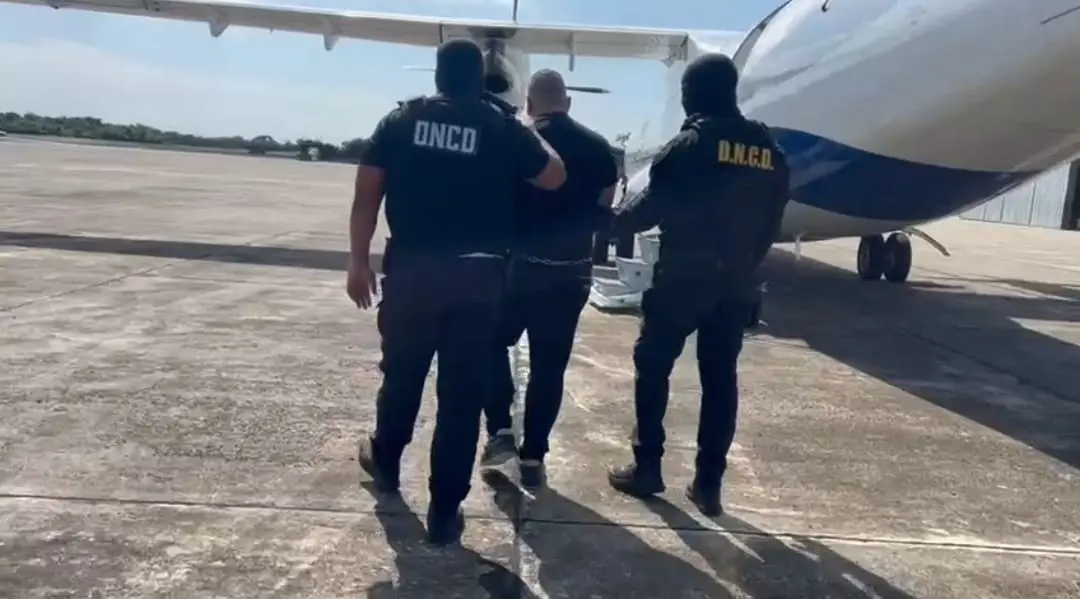 Extraditan a Estados Unidos a un dominicano acusado de tráfico internacional de drogas