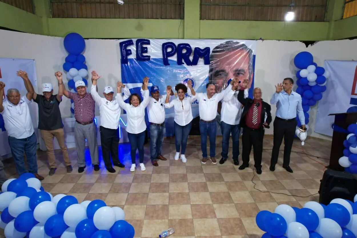 Frente Eléctrico proclama apoyo a Abinader y candidatos PRM