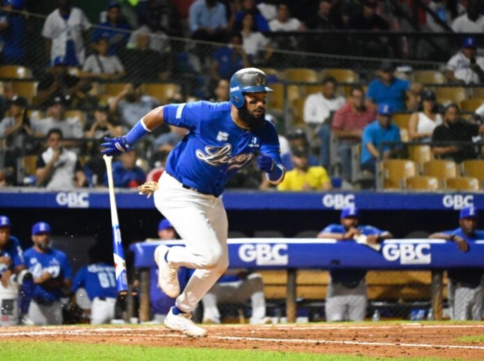 Bonifacio pega jonrón y Licey vence a Gigantes