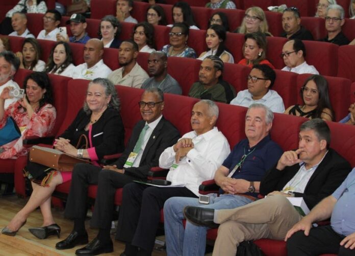 Congreso Apicultura de Latinoamérica fue inaugurado en la UASD