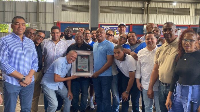 Fedombal y entrenadores reconocen a Melvyn López