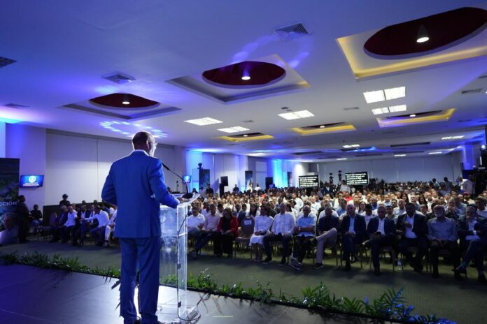 Valoran como positiva conferencias sobre gestión de Abinader