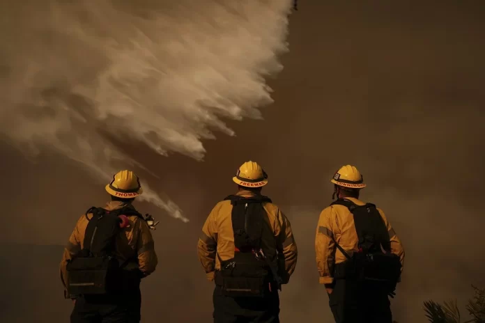 NBA espera Lakers y Clippers reanuden juegos el lunes en medio de incendios