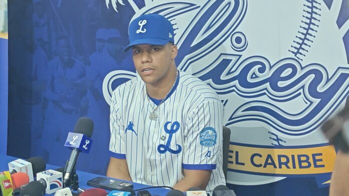 ¿Juan Soto jugará con el Licey? El pelotero responde