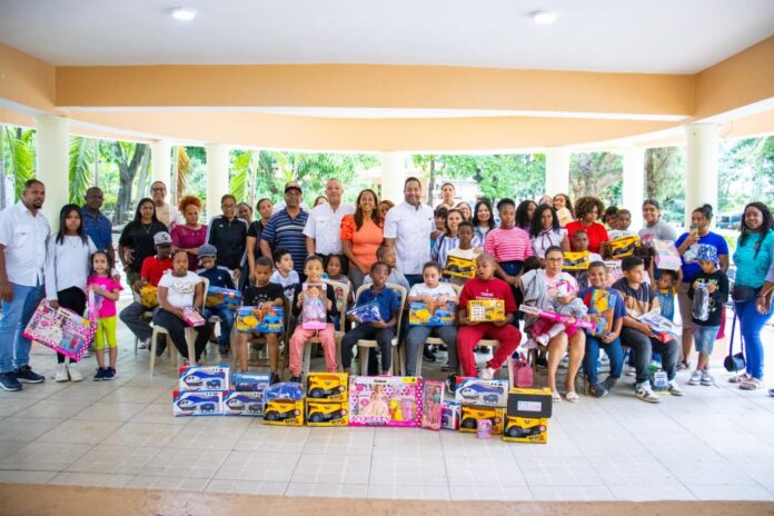 MOTIVOS DEL CONADIS PARA LA ENTREGA DE REGALOS TRADICIONALES

