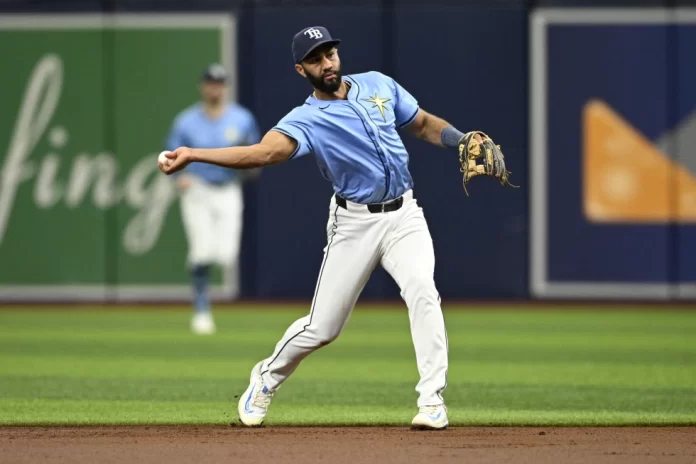 Nacionales y Amed Rosario pactan contrato por 1 año y 2 millones de dólares